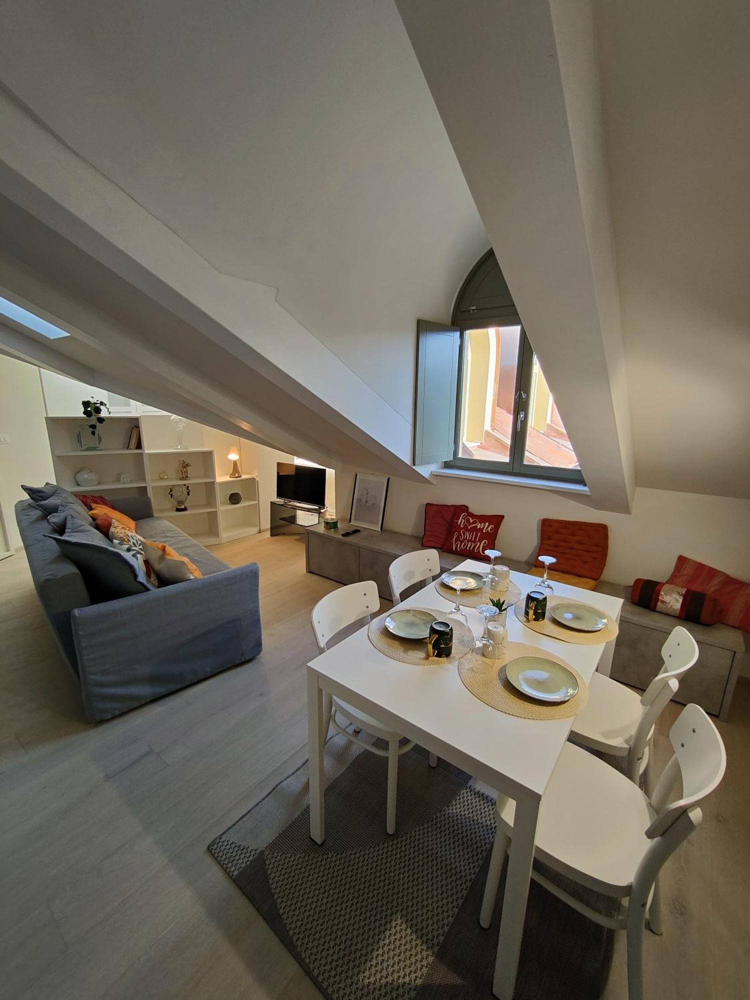 Apartmán Mansarda Luxury: Lagrange Centro Turín Exteriér fotografie